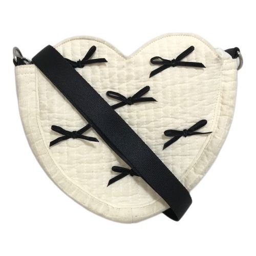 中古・古着通販】Gypsohila (ジプソフィア) ハートバッグ ホワイト
