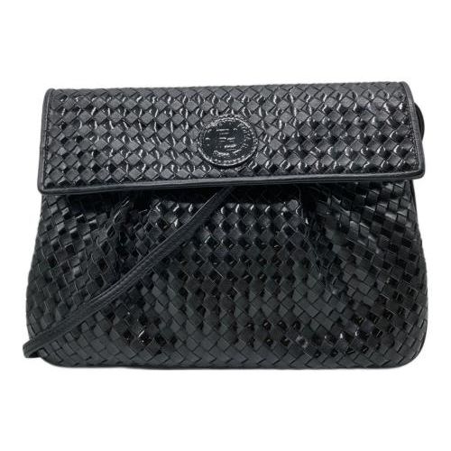 FENDI - 美品 正規品 FENDI フェンディ ショルダーバッグ