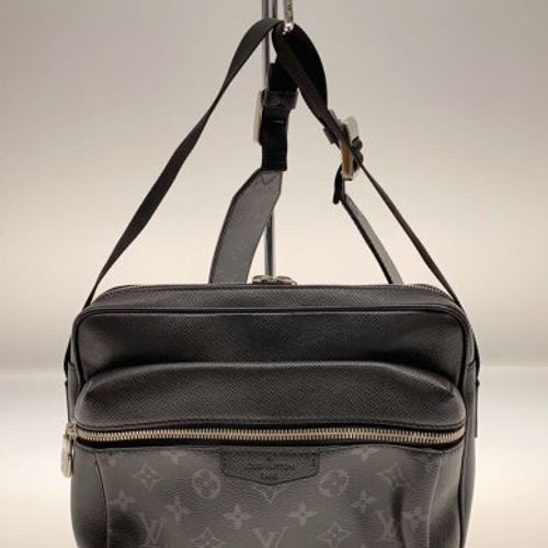 LOUIS VUITTONルイヴィトン アウトドアメッセンジャーショルダーバッグ 楽天市場】【中古】LOUIS VUITTON タイガラマ アウトドア