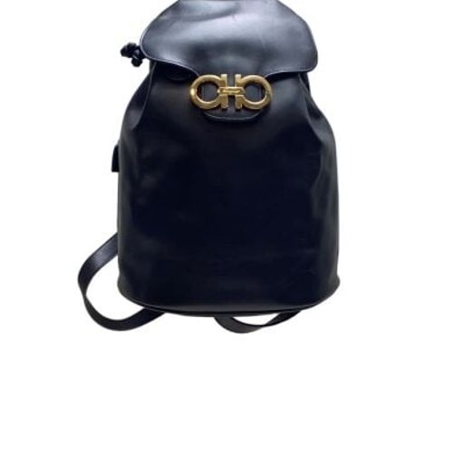 やまページです♥️ Salvatore Ferragamo(サルヴァトーレフェラガモ) / ガンチーニ