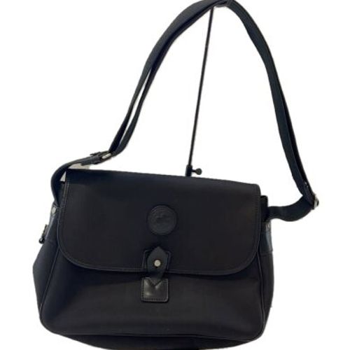 【良品】ハンティングワールド　サファリワッペン ショルダーバッグ　バック　黒 ハンティングワールド サファリワッペン ショルダーバッグ 未