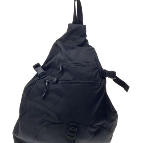 GAP スリングバッグ　黒 GAP(ギャップ) / オールド/スリングバッグ/ナイロン/BLK | 中古