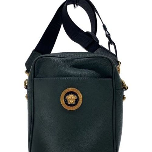 ヴェルサーチェ　ショルダーバッグ　メデューサ　レザー　ブルー　ロゴ金具　斜め掛け