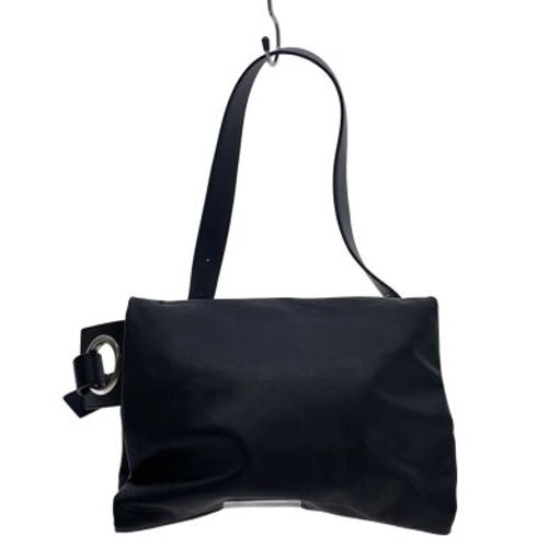 【中古】kawa-kawa hatome ハトメ レザー ボディバッグ ショルダー ブラック /UO レディース kawa-kawa(カワカワ) / HATOME ボディバッグM/ショルダーバッグ/レザー