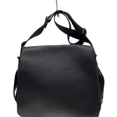 LOUIS VUITTON(ルイヴィトン) / ヴィクトール_タイガ_BLK/キャンバス