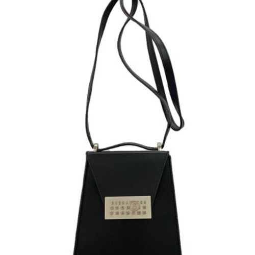 割引発見 MM6(エムエムシックス) / ショルダーバッグ/レザー/BLK/無地 バッグ