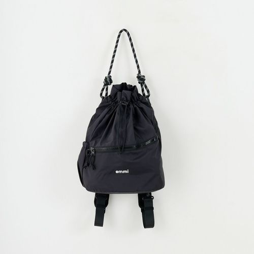 emmi エミ 撥水 emmiロゴマルチバックパック 黒 楽天市場】撥水 emmi