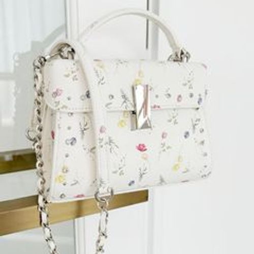 USAGI ONLINE・ZOZO限定】【リュタン】ビジュースタッズ