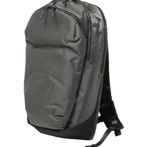 バックパック／ACE共同開発／撥水／ナイロン | SUIT SQUARE／UNIVERSAL