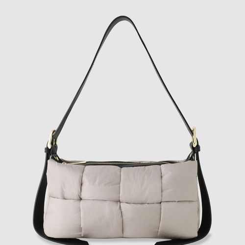 VIOLAd'ORO 横長キルトショルダーバッグ|ANAYI OFFICIAL ONLINE STORE