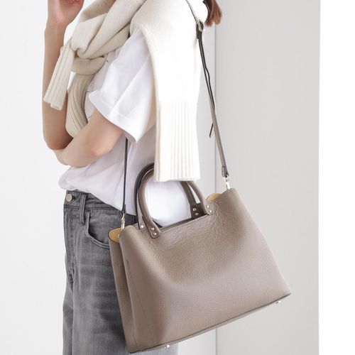 g@r MARCO BIANCHINI　スウェードレザーラウンドバッグ セール】 MARCO BIANCHINI スウェードレザーラウンドバッグ