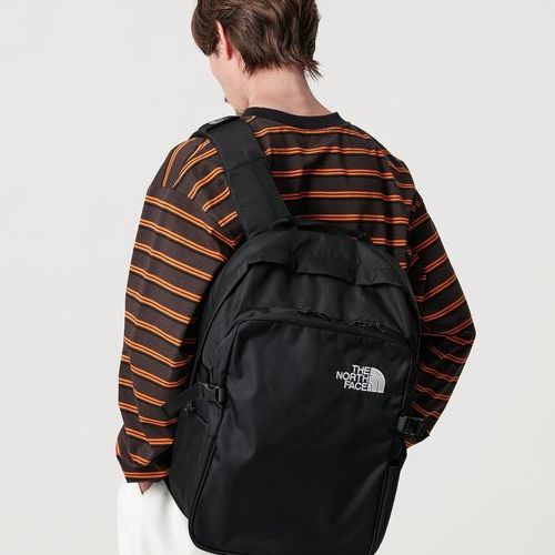 THE NORTH FACE＞ ボルダー デイパック ―13インチノートPC対応―