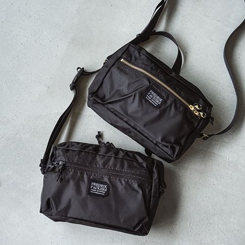 フレドリックパッカーズ ショルダーバッグ サコッシュ ブラックジッパー スナッグショルダー 420D SNUG SHOULDER FREDRIK PACKERS SNUG-SHOUL-B 国内正規品 420d-snug-shoulder-m_1.jpg