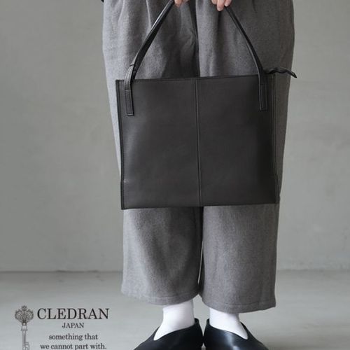 クレーデ　プライアンド　まとめ売り CL3942]【保存袋付き】CLEDRAN(クレドラン)NOUVE GUSSET TOTE ノーヴェ