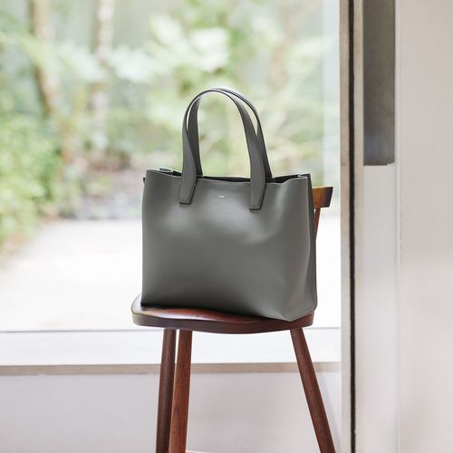 Calma Tote Medium（カーマトート ミディアム）（F2311B102） | 商品