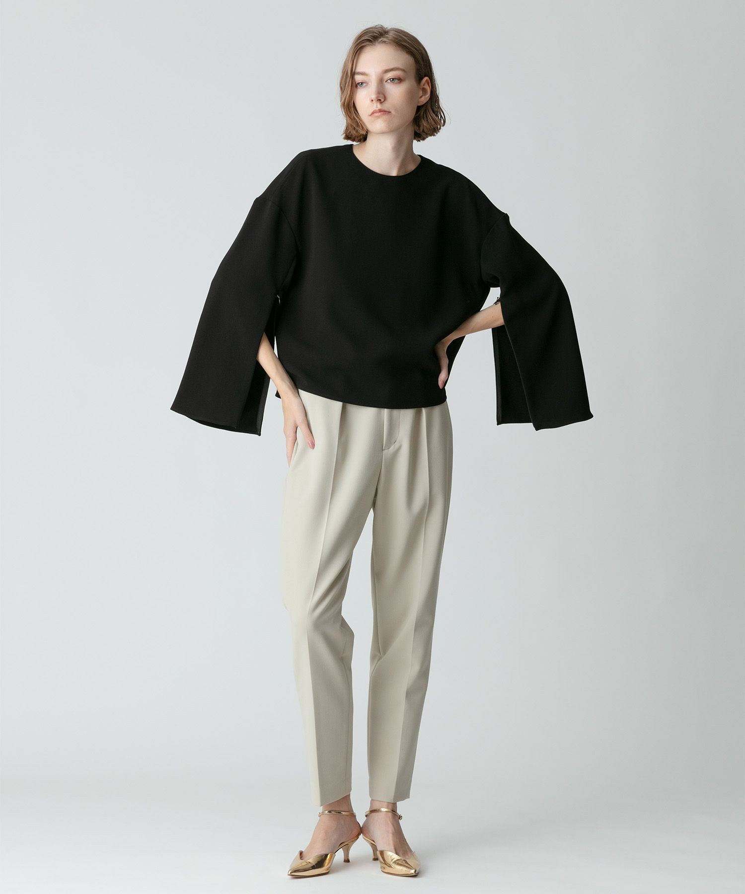 ダブルクロステーパードタックパンツ|allureville OFFICIAL SITE
