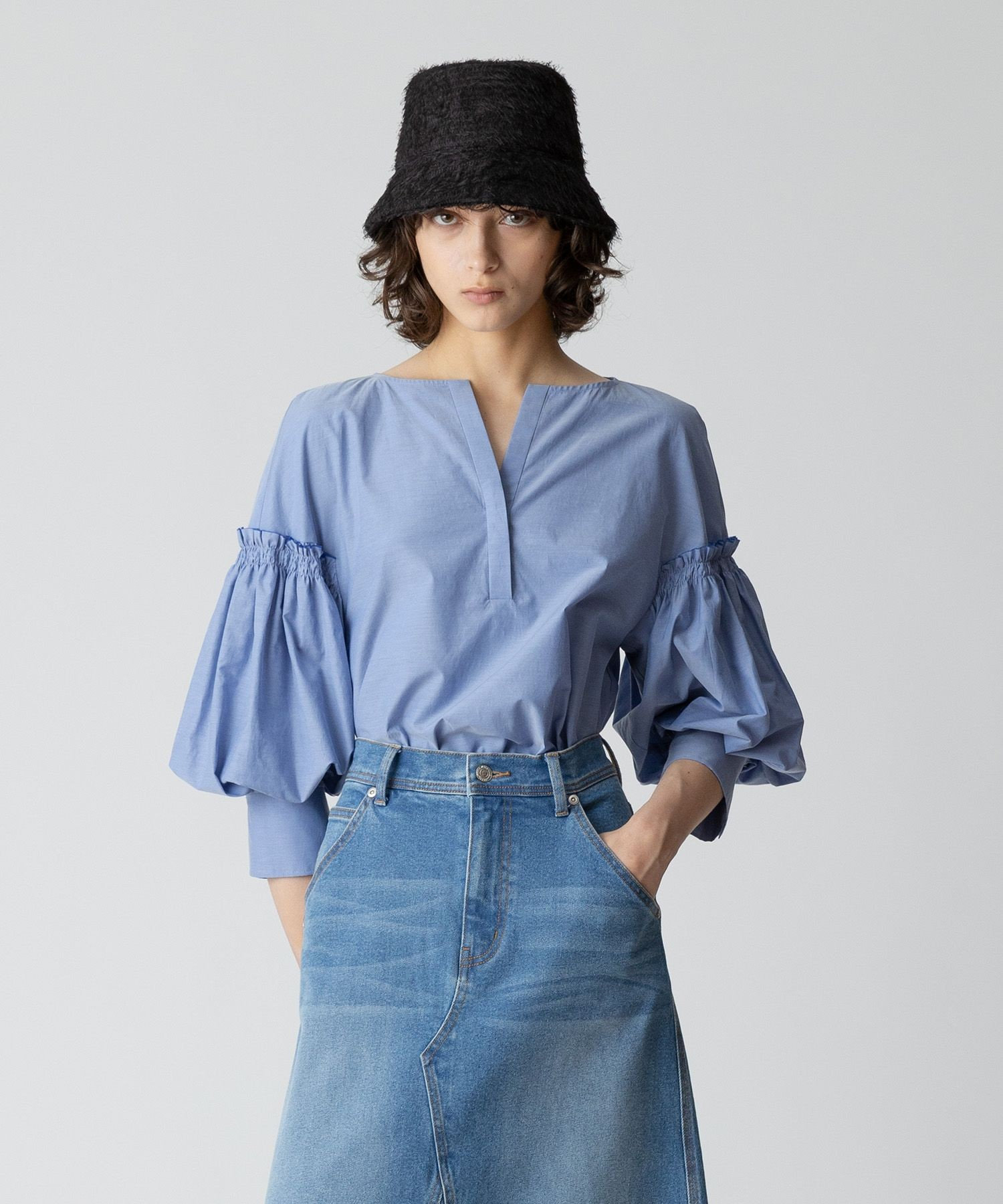 23年AW】allureville【定価:24，200円】パフスリーブブラウス