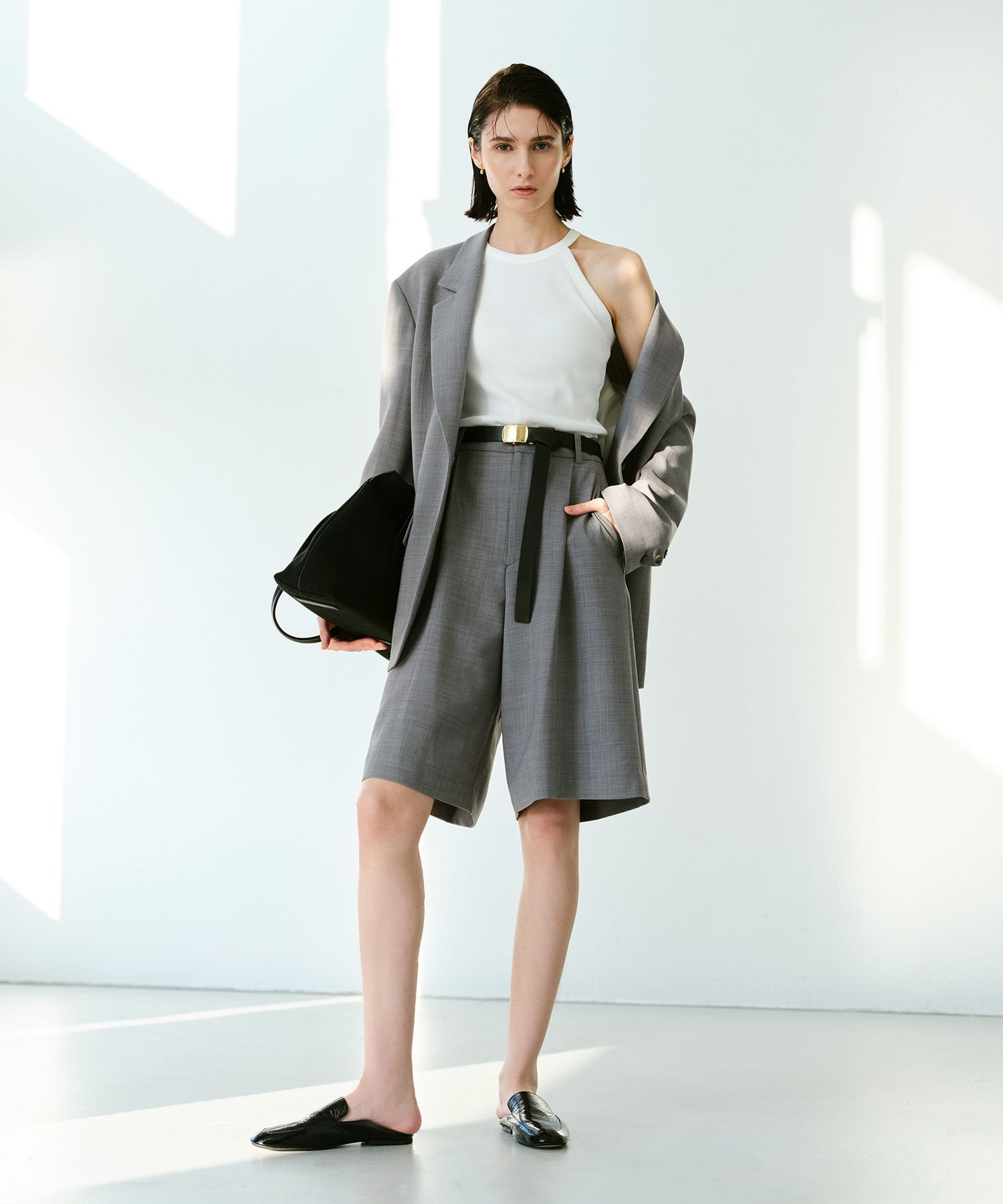 Acne Studios - ACNE STUDIOS 34 タックハーフパンツの通販 by