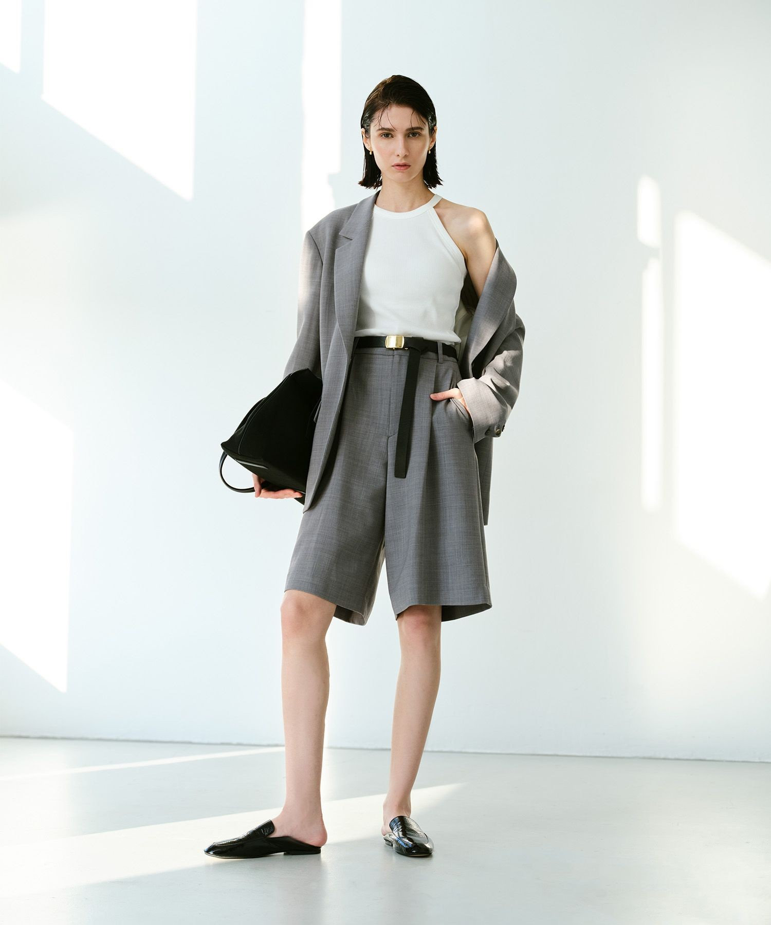 アルアバイル モスブルー エアリービエラタックパンツ|allureville OFFICIAL SITE